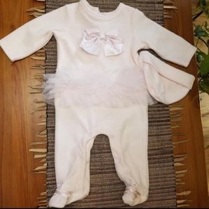 Light pink bodysuithat with hat and faux tutu